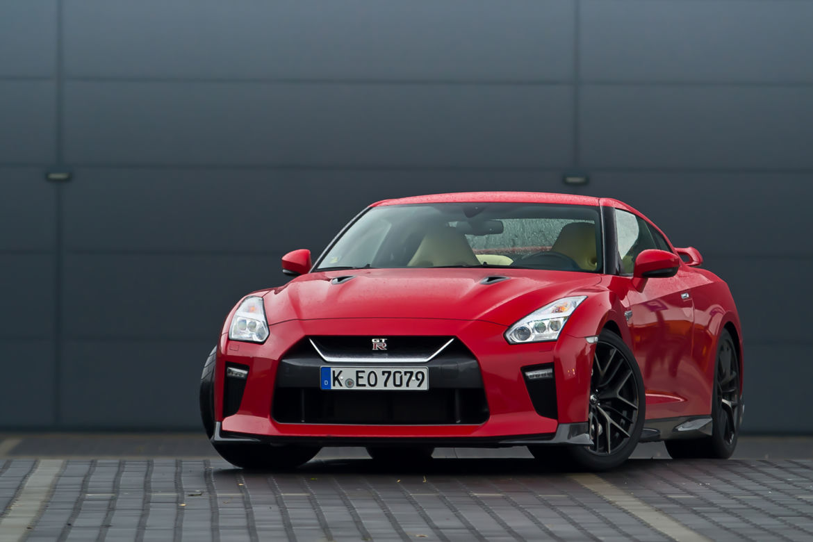 Nissan GT-R 3.8 V6 TwinTurbo / R35 lifting 2017