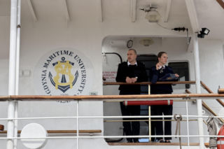 Z Gdyni przez Bahamy do Nowego Jorku! Dar Młodzieży wyruszył właśnie w swój najprawdopodobniej ostatni tak długi rejs