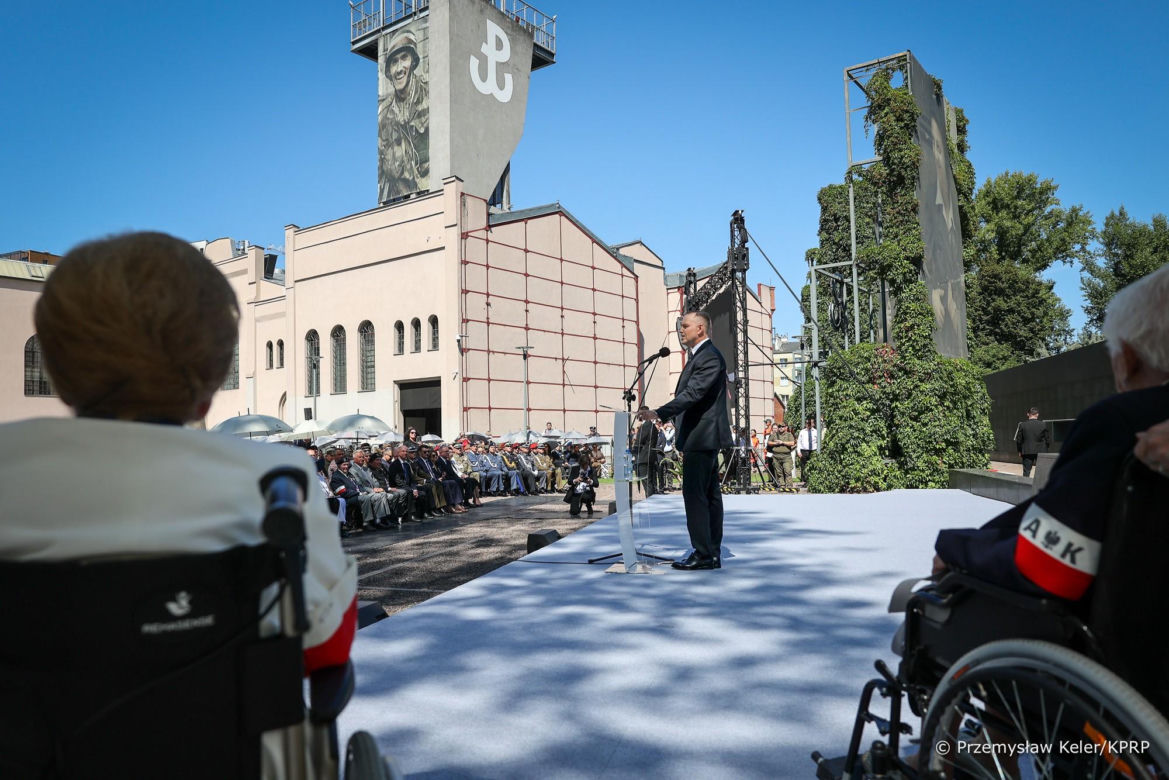 Poruszające sceny z Nawrockim. Tak potraktował uczestniczkę Powstania Warszawskiego
