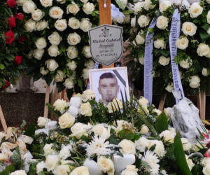 Mieli pisać maturę, zginęli na autostradzie A2 pod Brzezinami