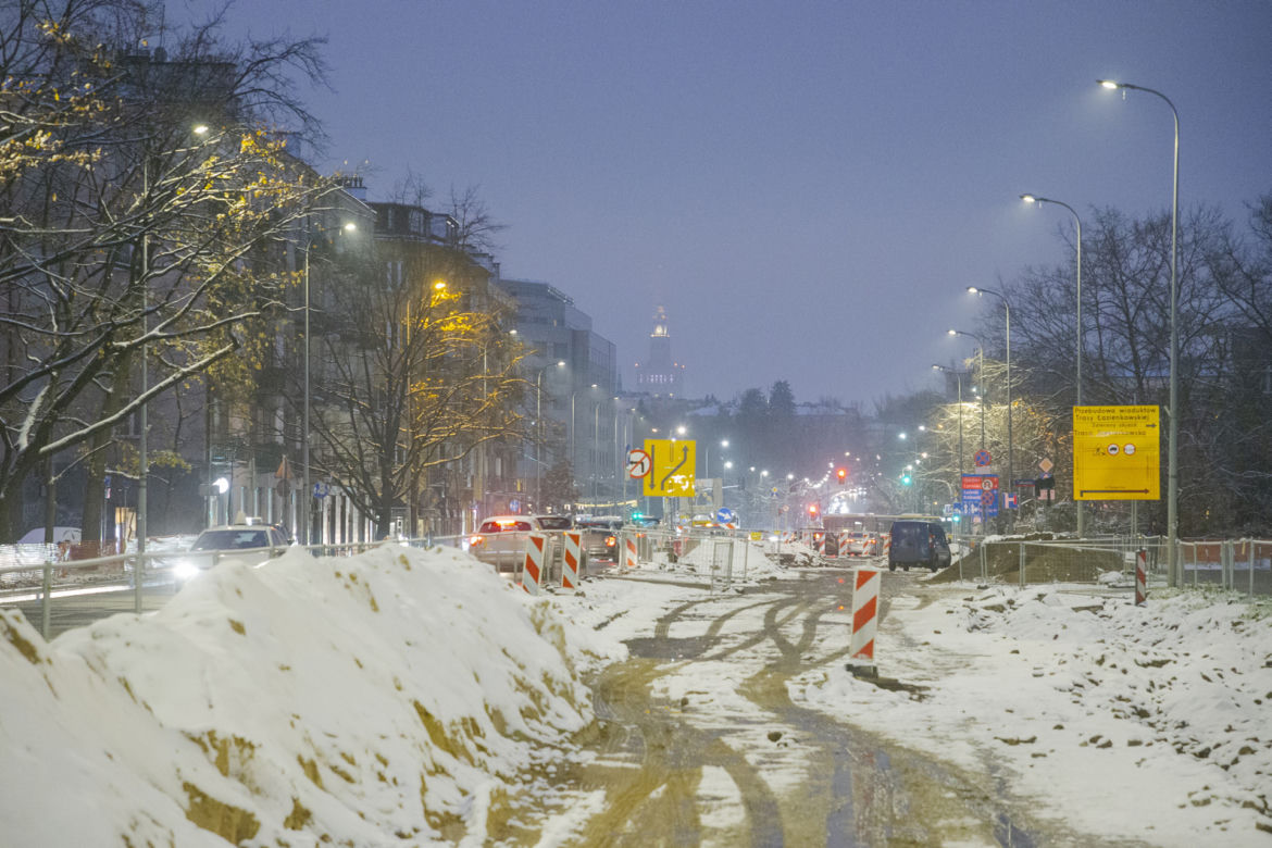 Budowa tramwaju na Wilanów opóźniona. Sprzeczne tłumaczenia inwestora i wykonawcy 
