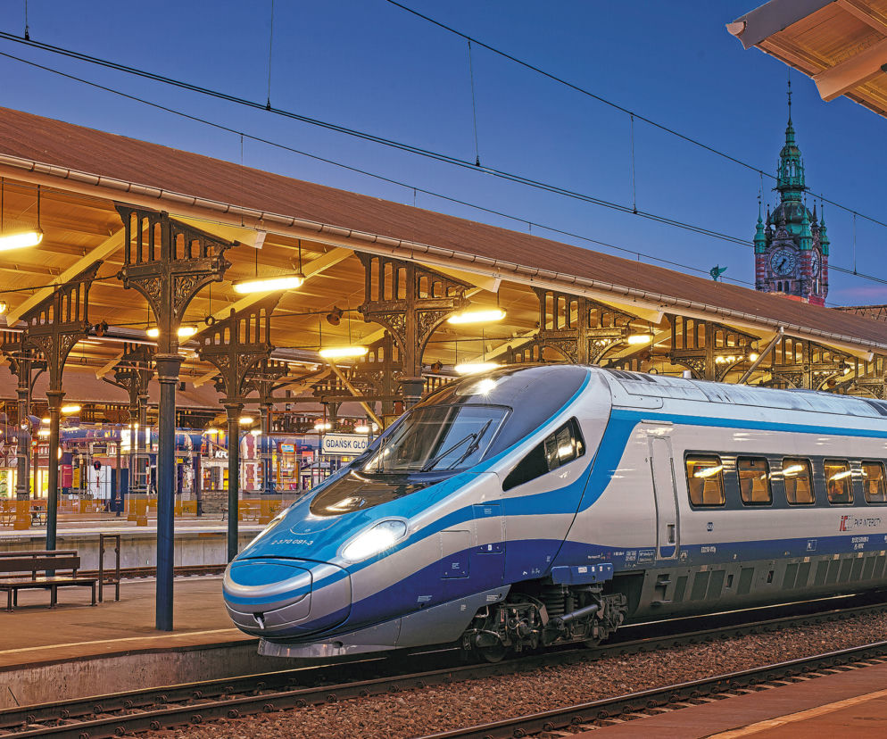 Polacy lubią podróże z PKP Intercity