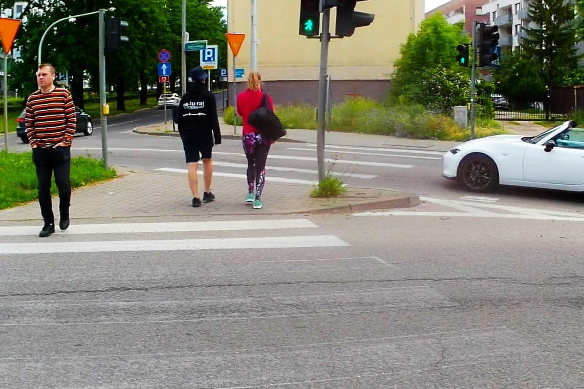 Plac Szyrockiego jest przekleństwem pieszych. Radny interweniuje