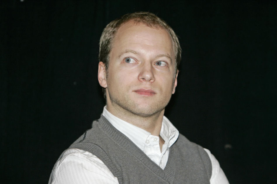 Tak Maciej Stuhr zmieniał się przez lata. Dziś trudno w nim rozpoznać chłopaka z "Fuksa"