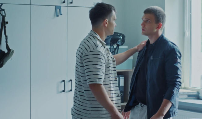 M jak miłość. Tomek Kubicki (Chris Cugowski), Mateusz (Rafał Kowalski)