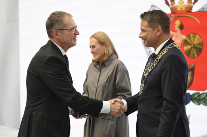 Warszawa uhonorowała Andrzeja Poczobuta. Wzruszające słowa po odebraniu odznaki Honorowego Obywatela