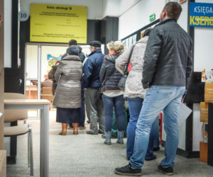 Rewolucja w urzędach. Koniec z braniem wolnego, by załatwić sprawę