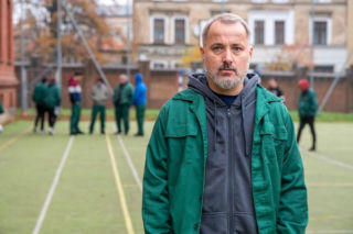 Pierwsza miłość, odcinek 4170: Bartek ponownie w tarapatach. Znajdzie się na celowniku przywódcy buntu - ZDJĘCIA