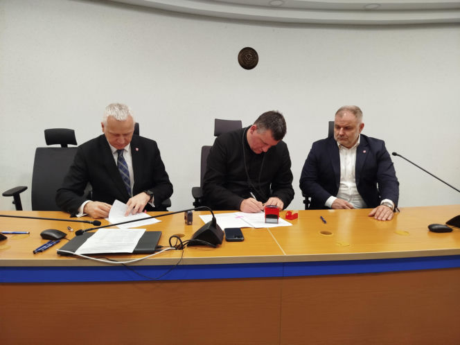 Umowy na działania sportowe i profilaktyczne zostały podpisane