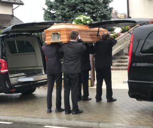 Pogrzeb Haliny A. i jej syna Karola A.