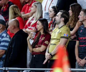 Widzew Łódź - Lech Poznań: Zdjęcia kibiców z meczu 6. kolejki PKO BP Ekstraklasy
