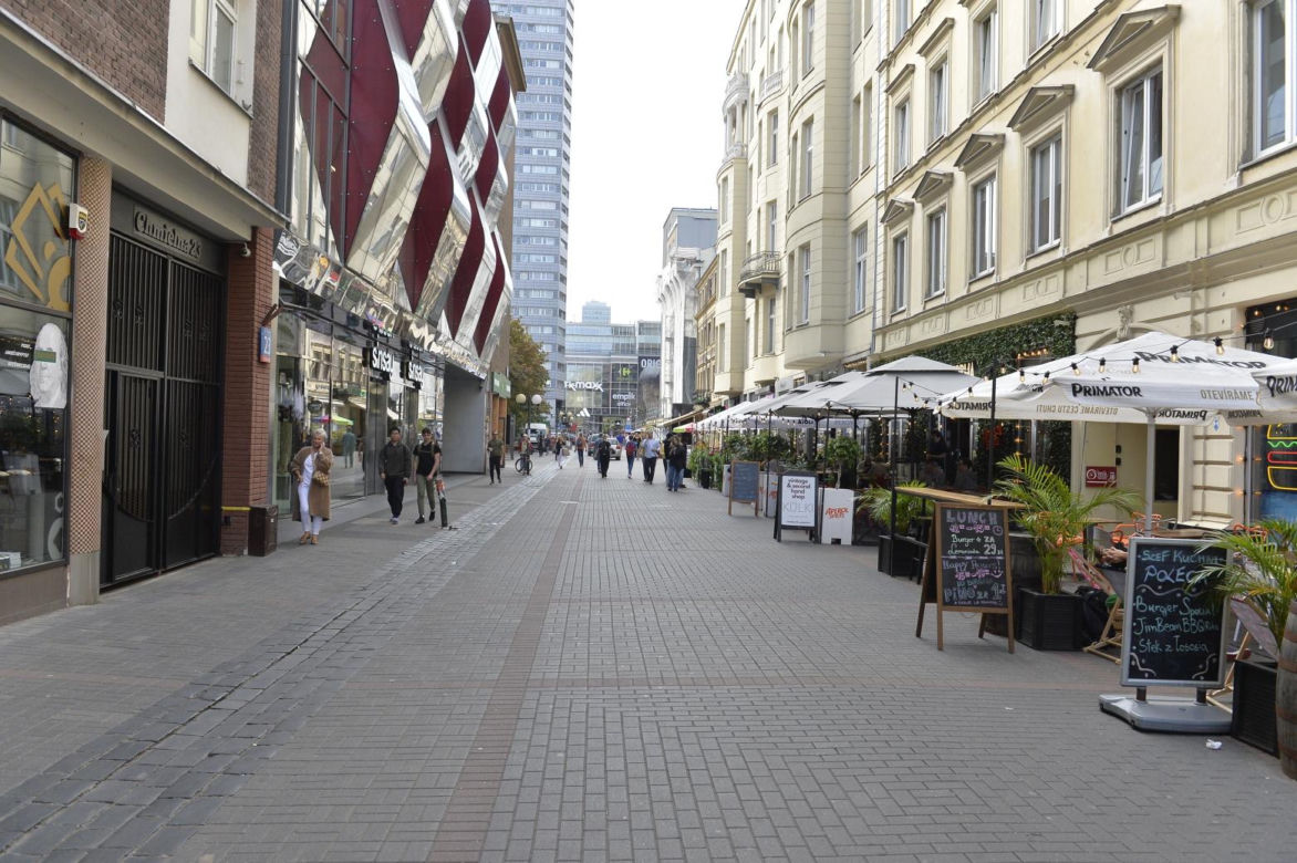 Lawina wątpliwości i pytań przed modernizacją Chmielnej. Przedsiębiorcy boją się remontu