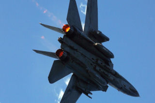 Koniec legendy F-14 Tomcat w Iranie? Zdjęcia satelitarne potwierdzają zniszczenie „perskich kotów”