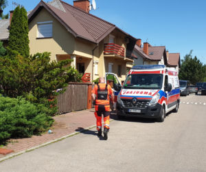 Desperat zabarykadował się w domu