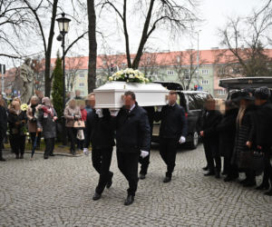 Pogrzeb Weroniki i Sebastiana. Ostatnia droga rodzeństwa