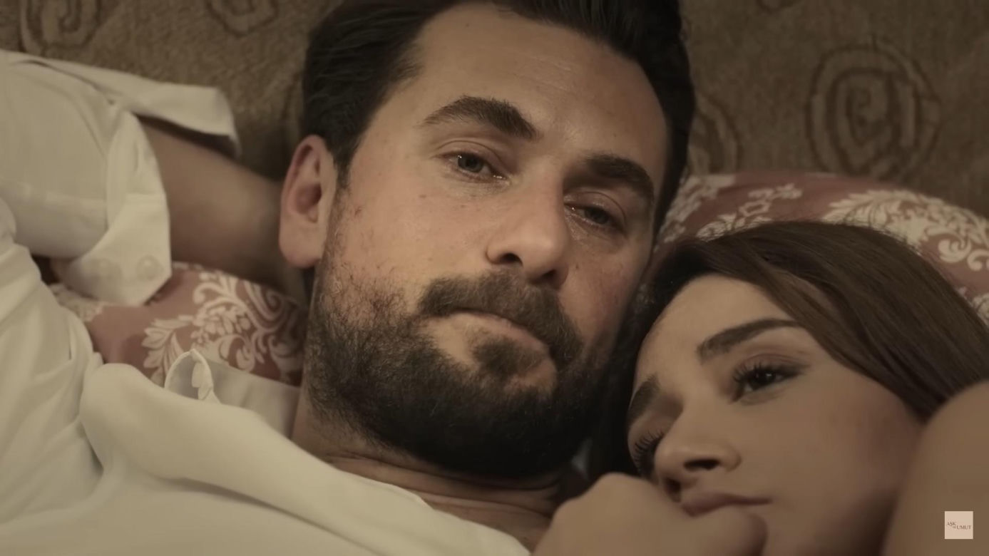 Romantyczna noc Elif i Kuzeya. Te sceny rozgrzeją fanów serialu "Miłość i nadzieja"