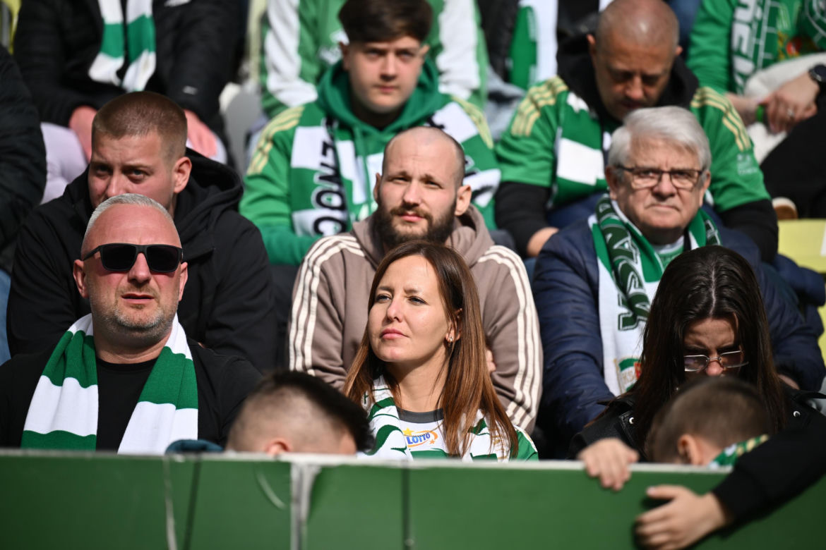 Lechia Gdańsk - Legia Warszawa: Zdjęcia kibiców z meczu 33. kolejki PKO BP Ekstraklasy