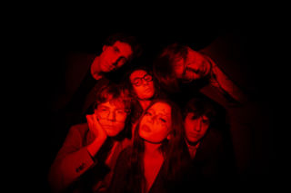 Madame Affair definiuje post-funkowe brzmienie singlem Bowaryzm