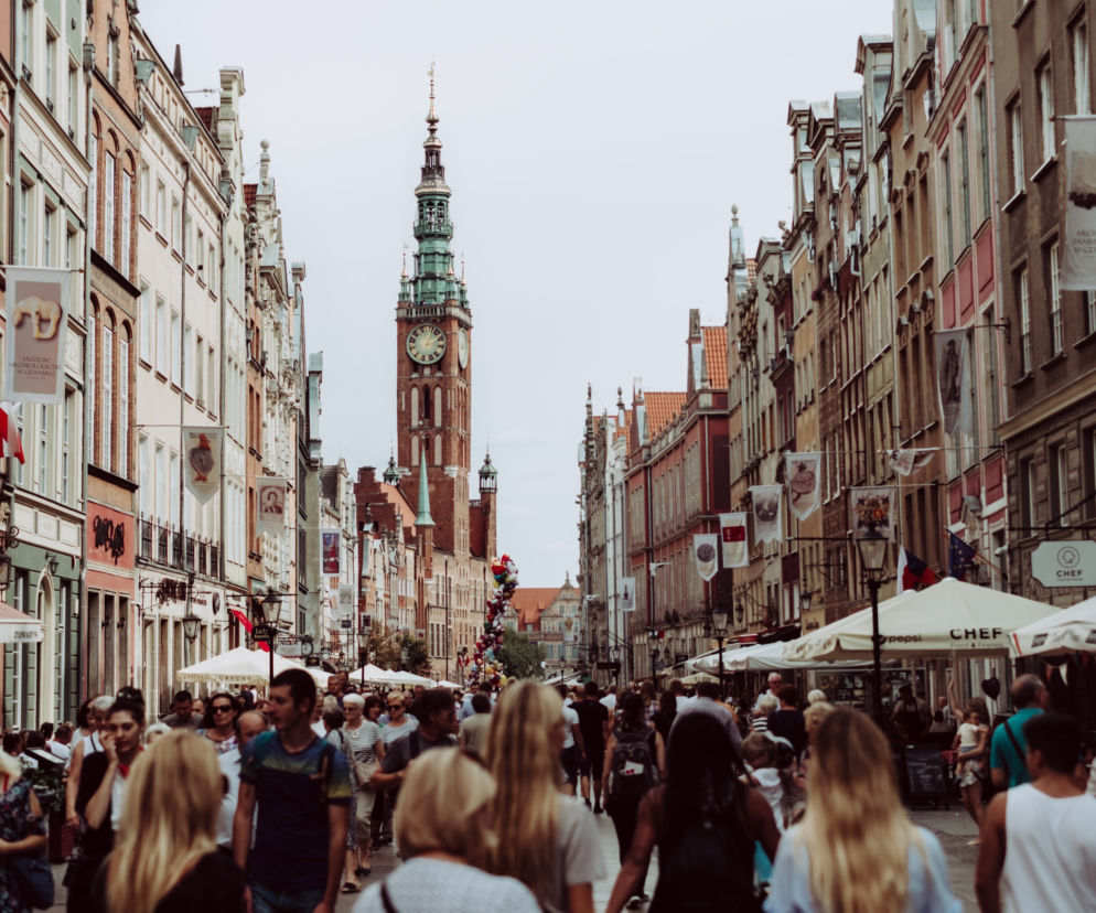 Majówka 2022. Ile za nocleg w popularnych miejscowościach? TU ZAPŁACISZ NAJWIĘCEJ!