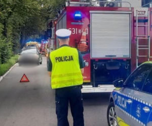 Tragiczny wypadek na prostym odcinku drogi! Nie żyje jedna osoba
