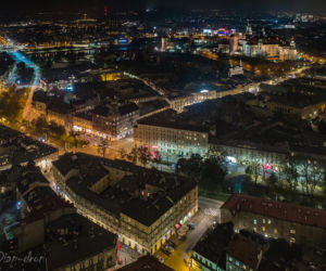 Kraków niczym Las Vegas. Takich zdjęć nocnego miasta jeszcze nie widziałeś!