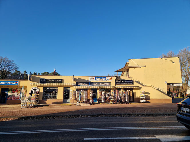 Nowy trend nad morzem! Lody i pamiątki w połowie listopada? Ta nadmorska miejscowość jest czynna cały rok