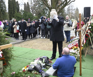 Bożena Dykiel spoczęła na Powązkach Wojskowych