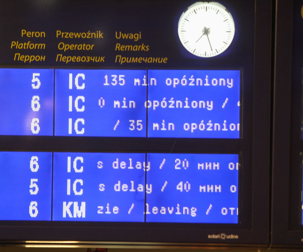 Ogromna awaria na kolei. Odwołane pociągi i kompletny chaos w Warszawie