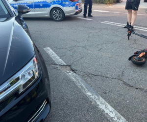 Groźne zderzenie hulajnogi z Audi. Ranny 13-latek