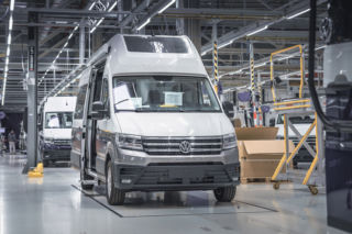To auto jest domem na kołach. W Polsce rośnie produkcja Volkswagena Grand California
