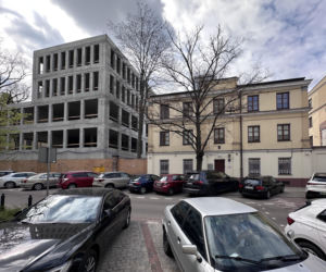 Plebania na zlikwidowanym cmentarzu Świętokrzyski w Warszawie