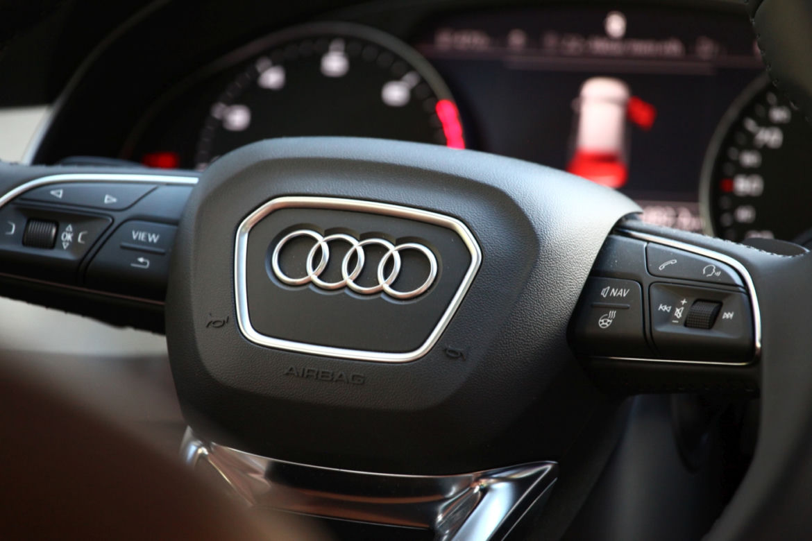 wnętrze Audi Q7 druga generacja