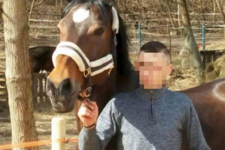 Tajemnicza śmierć 75-latka na Pomorzu! Policja pilnie poszukuje mężczyzny ze zdjęcia