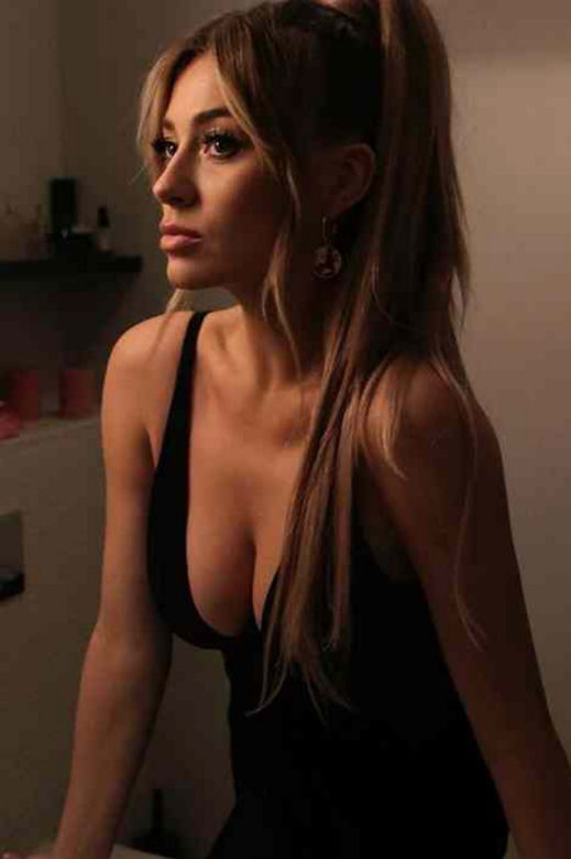 Marcelina Zawadzka kipi seksem w toalecie