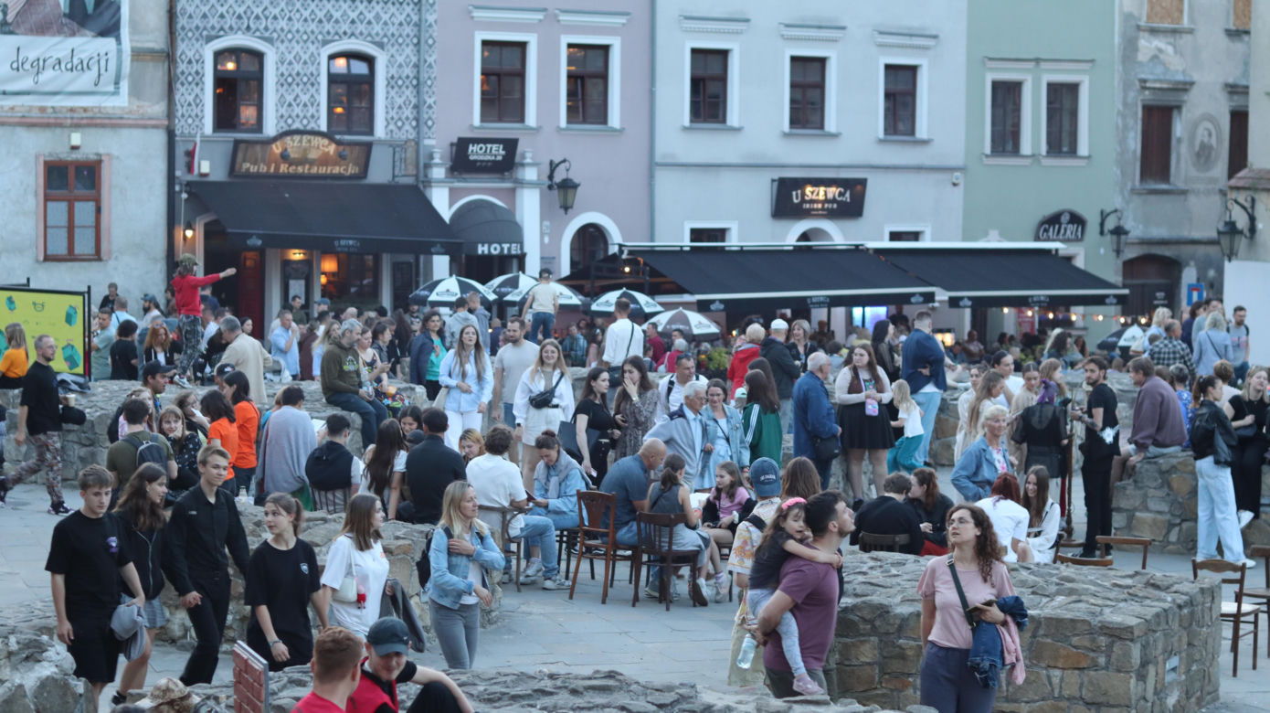 Noc Kultury 2024 w Lublinie wielkim hitem! Na ulicach miast były prawdziwe tłumy! [GALERIA]