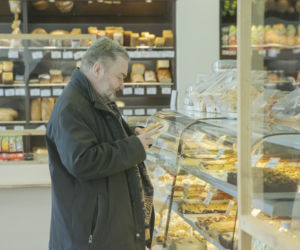 Karol Karski. Ostatni pączek przed świętami