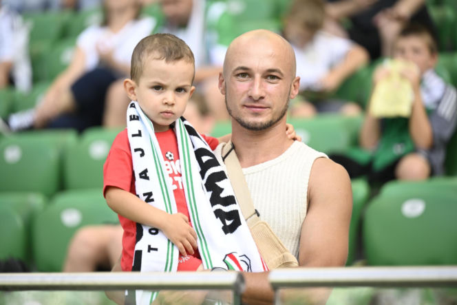 Legia Warszawa - Zagłębie Lubin: Zdjęcia kibiców