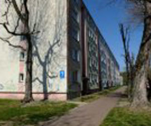  Policjant uratował człowieka tuż przed eksplozją