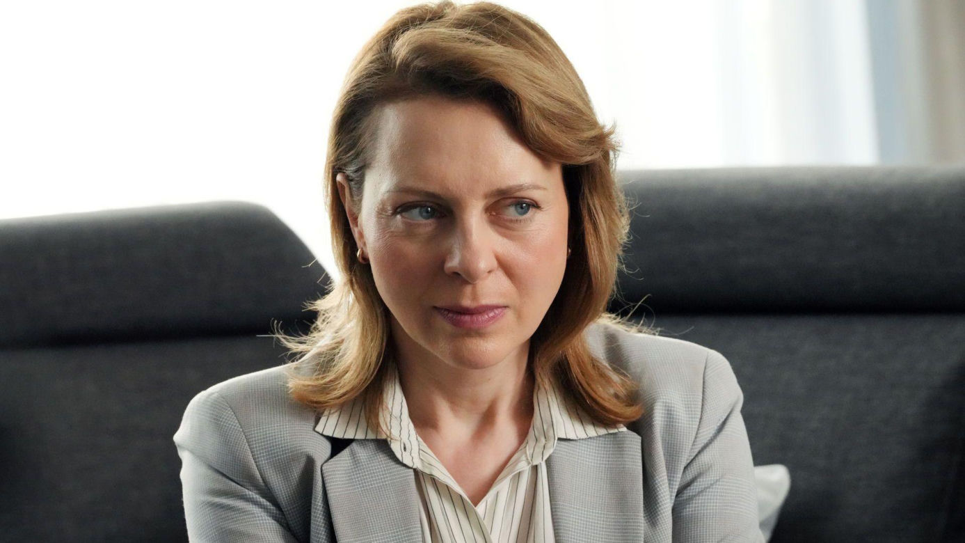 Barwy szczęścia odc. 3290. Dorota Kujawiak (Karina Seweryn)