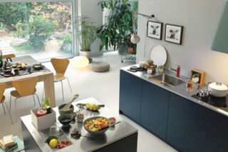 Wciągająca opowieść. Kolorowe okapy Smart Deco