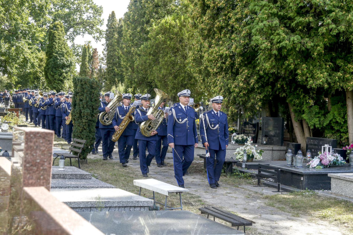 Ostatnie pożegnanie Jerzego Dziewulskiego. Wzruszające sceny na pogrzebie
