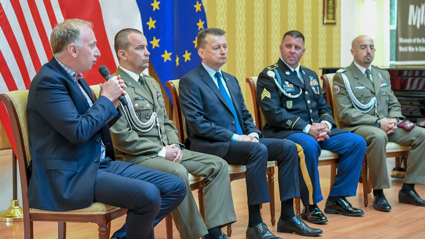 Bohaterska więź łączy nasze armie
