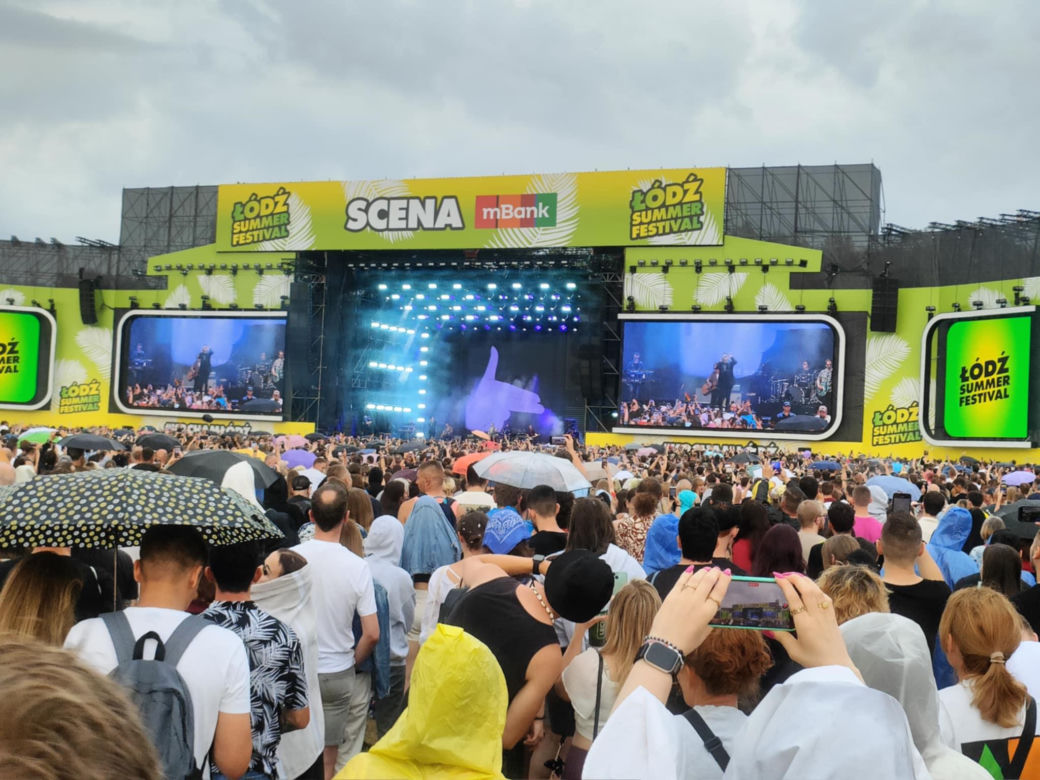 Łódź Summer Festival 2025. Tak wyglądał drugi dzień imprezy. Niezwykły gość zaskoczył publiczność