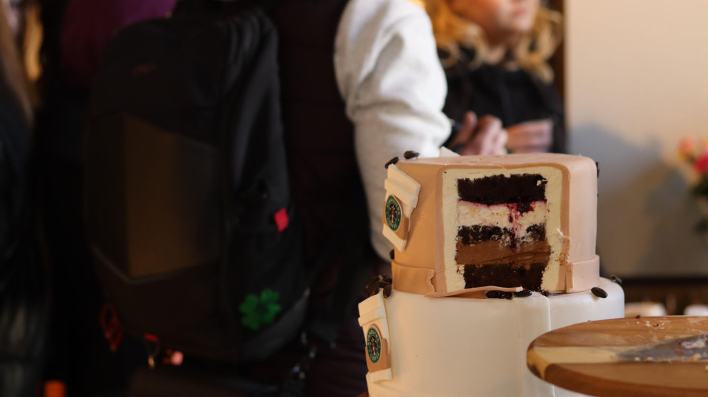 Pierwszy Starbucks w Lublinie otwarty! Jak lokal wygląda w środku? 