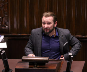 Poseł Liroy rapuje o polityce