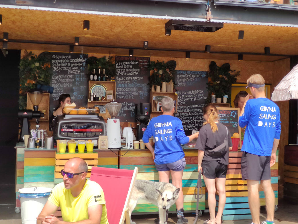 Ceny nad morzem. Gdynia: lody, gofry, ryby i inne lokale gastronomiczne