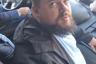 Tragiczny wypadek pod Włocławkiem. Znany ksiądz walczy o życie po zderzeniu z łosiem