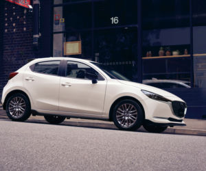 Mazda 2 (2022)