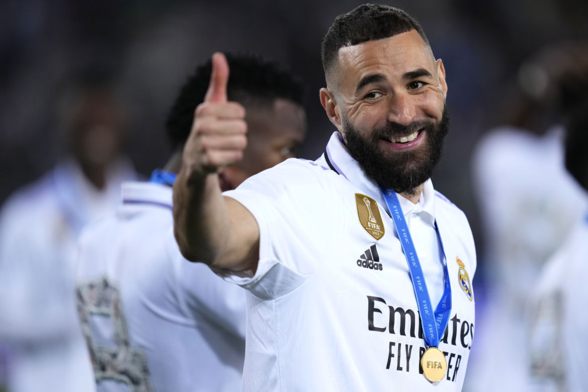 Lewandowski kontra Benzema: Piękne kobiety i szybkie fury