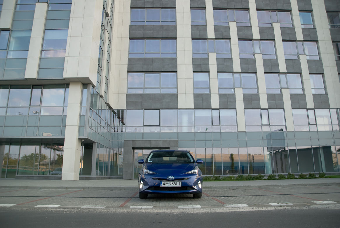 Toyota Prius IV